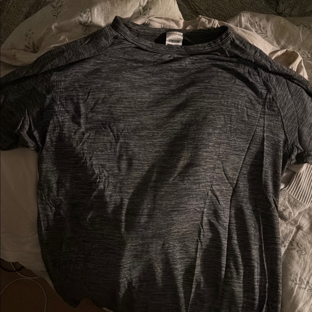 Gymshark Gray Short Sleeve Tee Size M Activewear Dri Fit